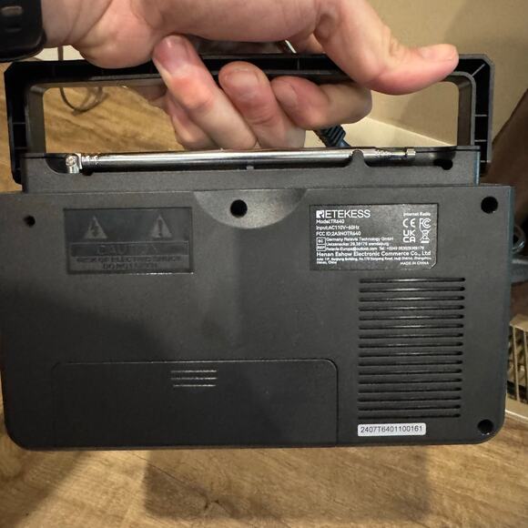 TR640 Internet Radio For Home,Wi-Fi/Bluetooth Connection With Sleep Timer/Alarm - Picture 3 of 3